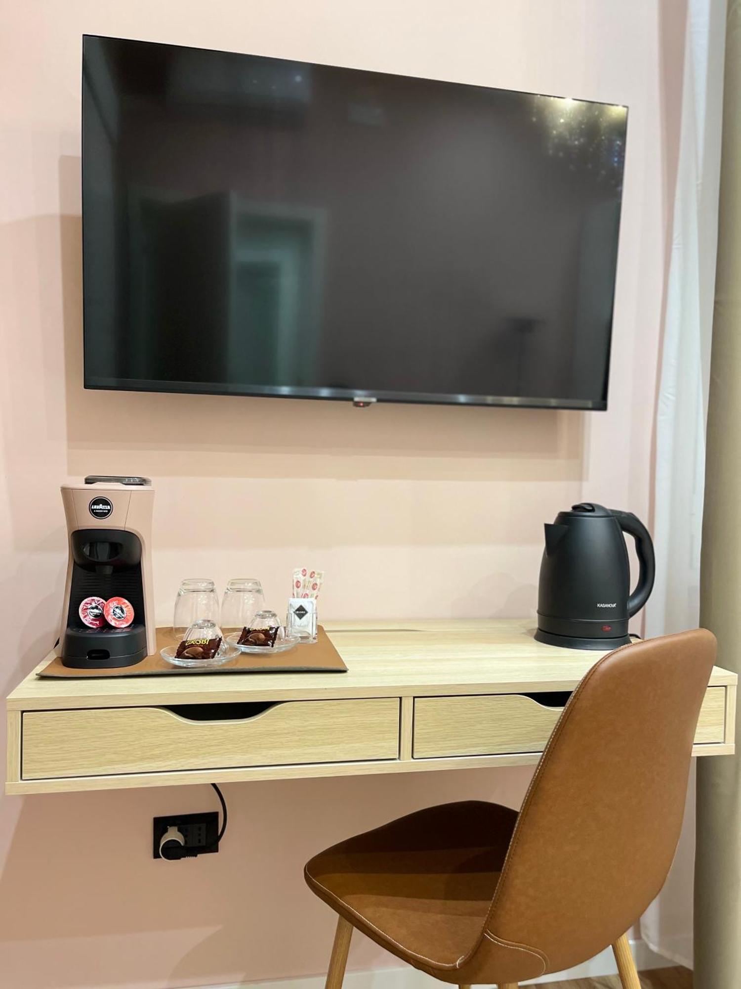Regina Elena Rooms 佩斯卡拉 外观 照片
