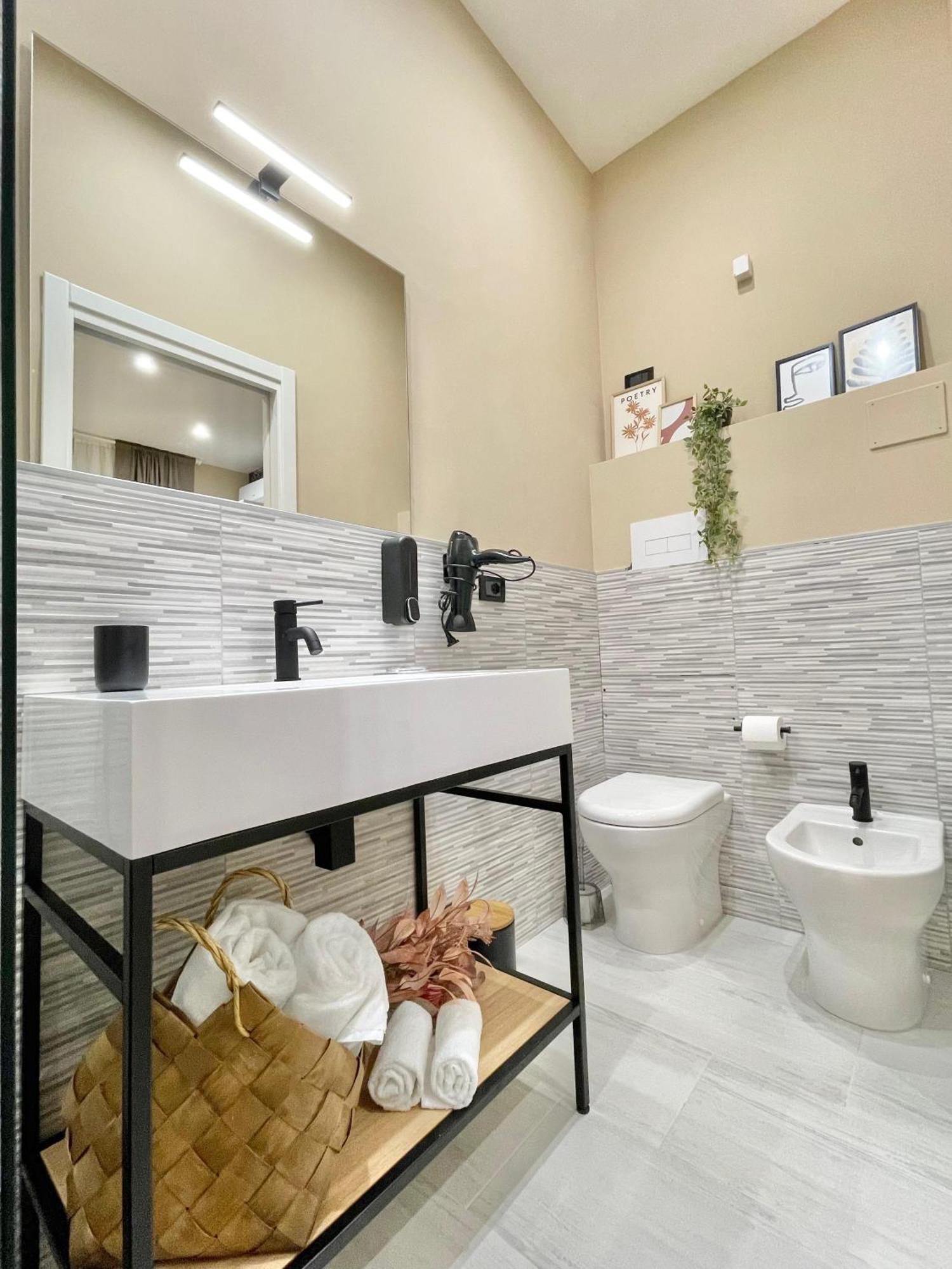Regina Elena Rooms 佩斯卡拉 外观 照片