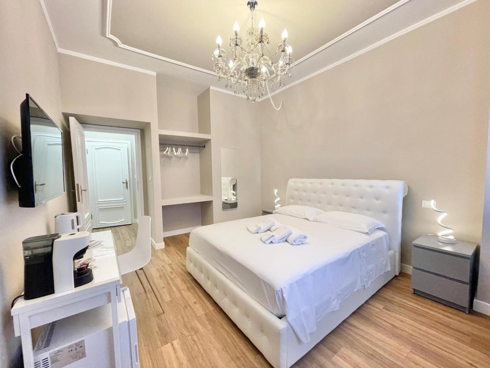 Regina Elena Rooms 佩斯卡拉 外观 照片